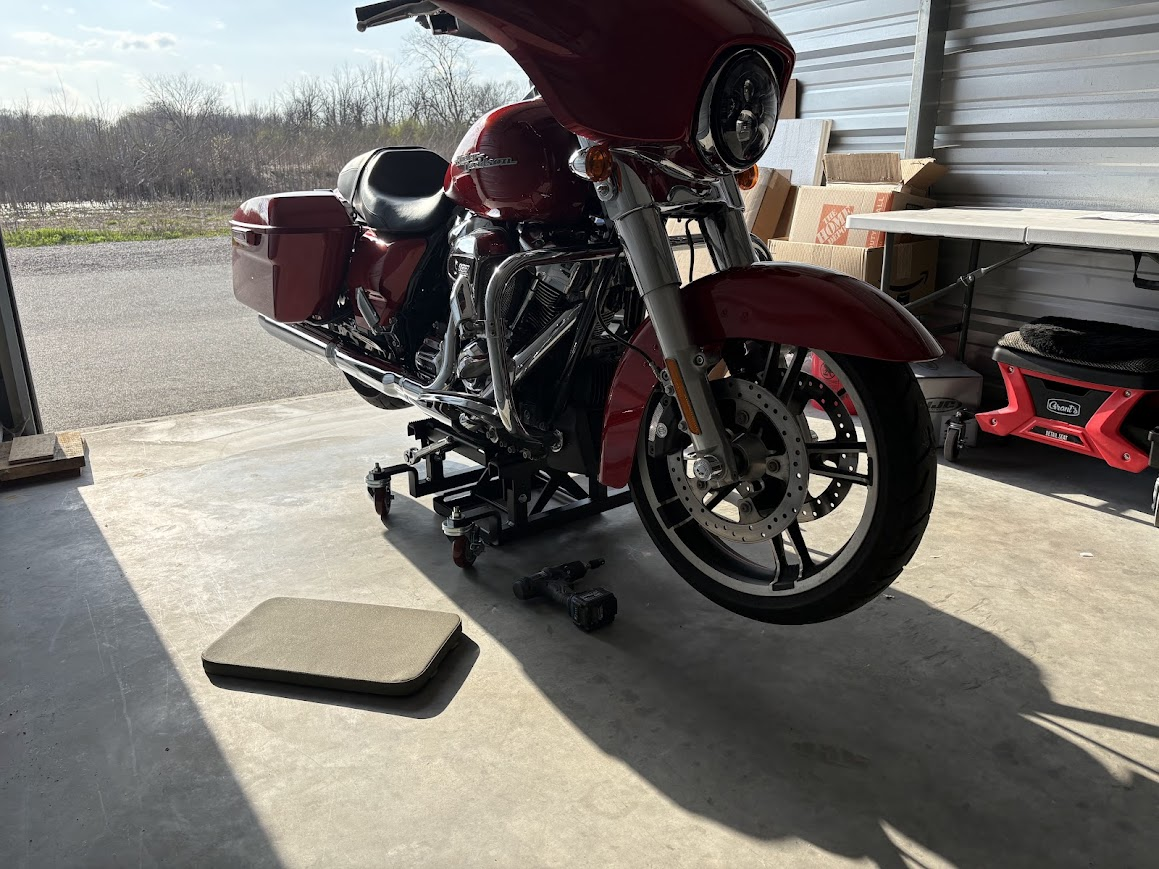Lowered Harley? Here's Why Your Jack Won't Fit (and What to Do About It)