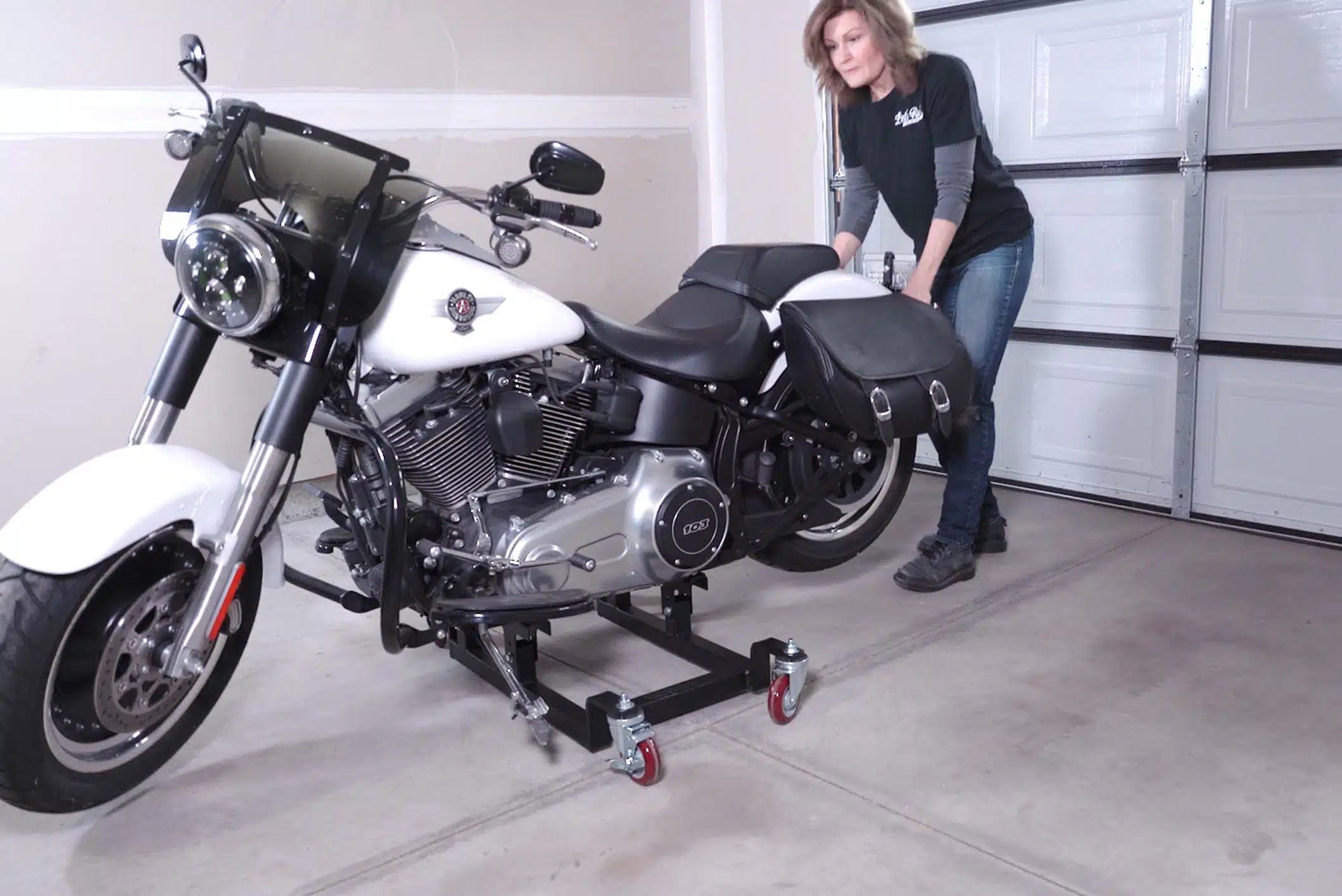 move your motorcycle in a tight space