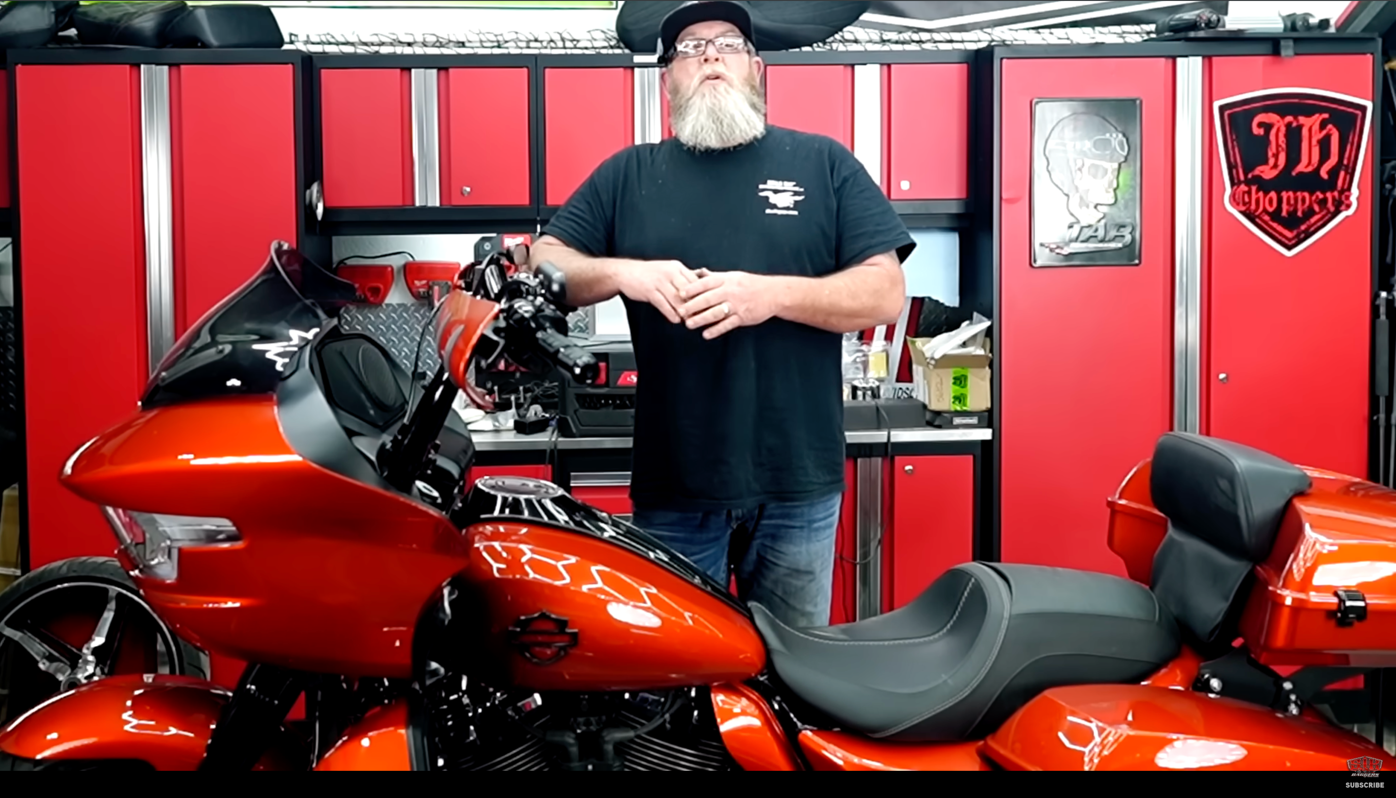Is This The Ultimate Garage Tool? Lets Roll Motorcycle Dolly Review!