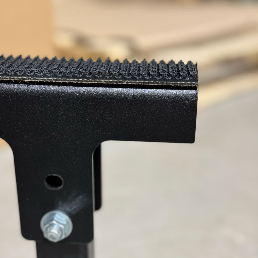 Side view of the Cruiser Dolly's industrial rubber crossbar