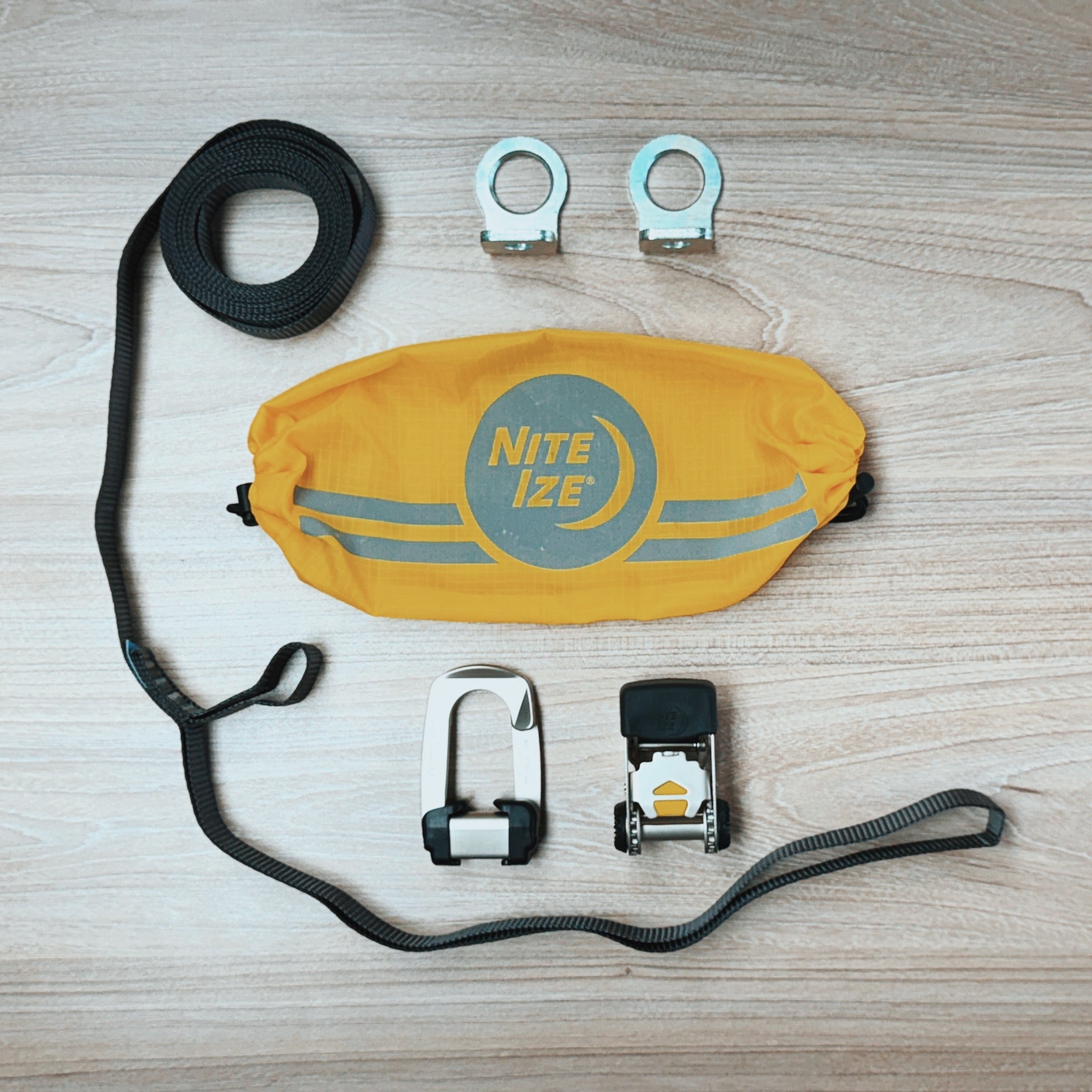 CamJam™ HookLock™ Ratchet Strap System with Eyelets